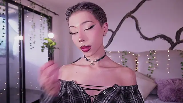 soidai miiu online show from 10/31/25, 09:27