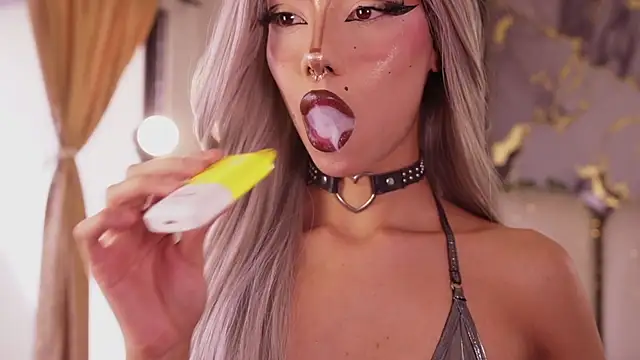 Snapshot of soidai_miiu chatting on 07/17/26, 09:19 soidai miiu online show from 07/17/26, 09:19