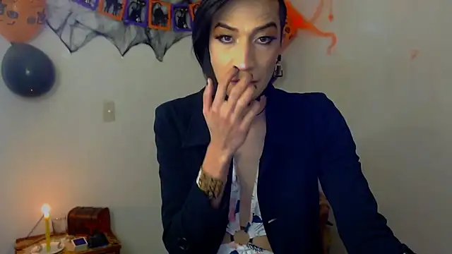 NovaNyx11 online show from 10/11/25, 09:02