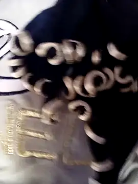 Snapshot of Hajar-coco chatting on 02/05/25, 09:25 Hajar-coco online show from 02/05/25, 09:25