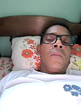 Renato571 online show from 04/24/26, 08:33