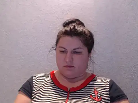 KiraSwee online show from 01/30/25, 04:13