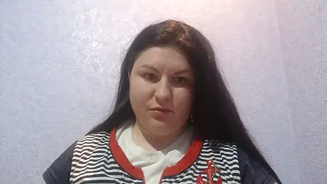 KiraSwee online show from 12/01/25, 05:18