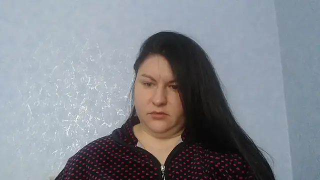 KiraSwee online show from 12/03/25, 09:40