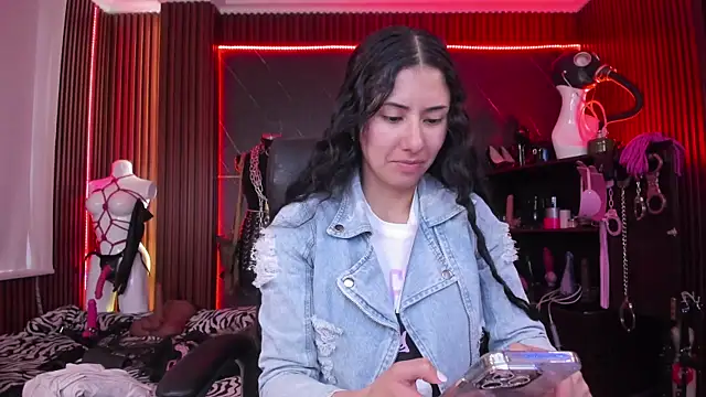 Snapshot of XiaQueen chatting on 11/01/25, 08:22 XiaQueen online show from 11/01/25, 08:22