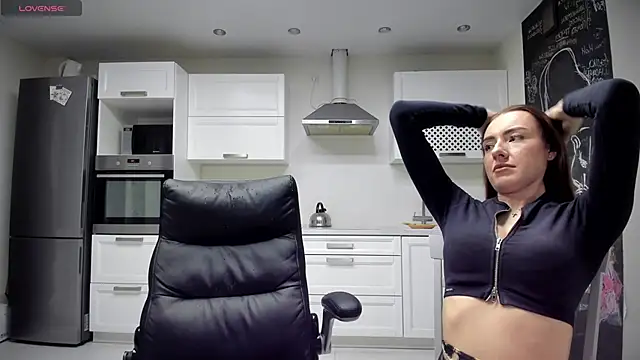 lisenok online show from 04/03/26, 10:41