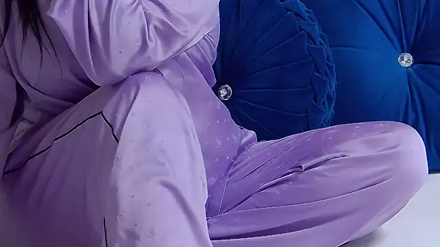 AlessiaExquisit online show from 10/07/25, 01:58