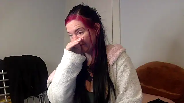 AureliaXOX online show from 02/08/26, 11:24