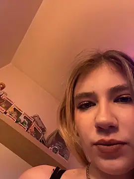 Snapshot of angeleyezlolita chatting on 02/11/25, 04:02 angeleyezlolita online show from 02/11/25, 04:02