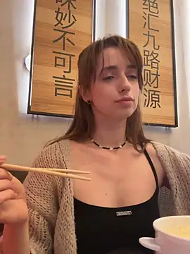 Maria Moonlight online show from 03/03/26, 03:29