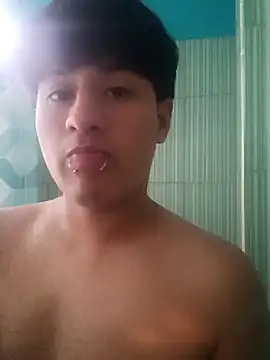 Snapshot of theghoss chatting on 02/02/25, 09:56 theghoss online show from 02/02/25, 09:56