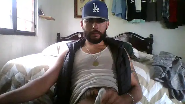 Snapshot of dickman10 chatting on 09/09/25, 10:09 dickman10 online show from 09/09/25, 10:09