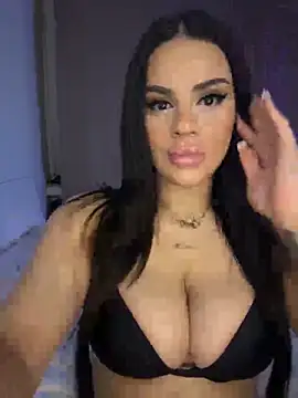 mrsbellanova online show from 10/30/25, 11:05