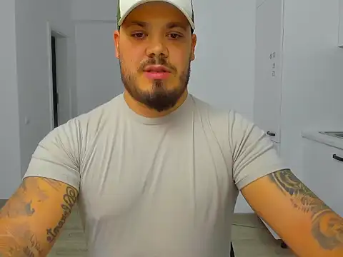 ZackMasterss online show from 11/04/25, 07:13