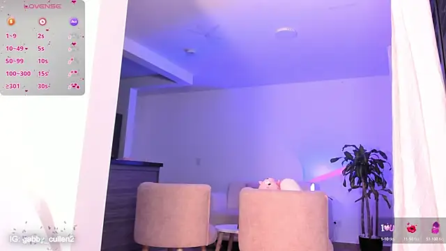 Snapshot of GABBY_CULLEN chatting on 09/20/25, 11:17 GABBY CULLEN online show from 09/20/25, 11:17