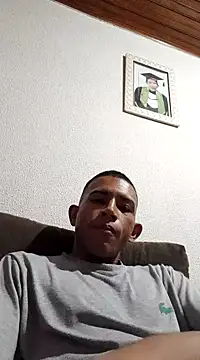 Snapshot of Mineirinho043 chatting on 02/09/25, 10:11 Mineirinho043 online show from 02/09/25, 10:11