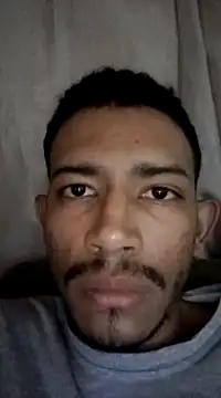 Snapshot of Mineirinho043 chatting on 03/22/25, 11:09 Mineirinho043 online show from 03/22/25, 11:09