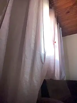 Mineirinho043 online show from 11/28/25, 11:24