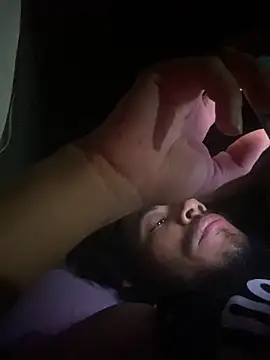 Mineirinho043 online show from 12/18/25, 11:33