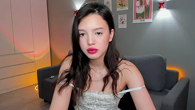 Snapshot of RikoAsada chatting on 03/20/25, 06:08 RikoAsada online show from 03/20/25, 06:08