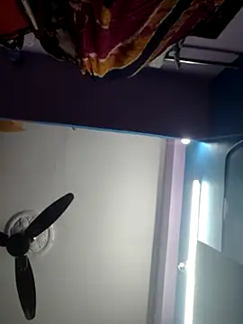 neha007-K online show from 02/18/26, 06:15