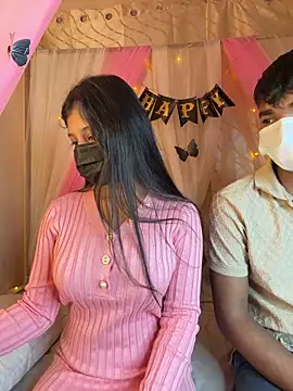 hotgirlpriya789 online show from 12/16/25, 03:28