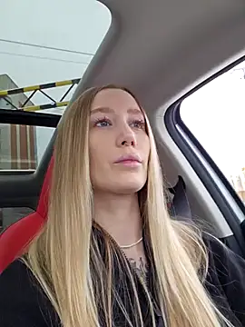 Snapshot of Pussy_Drive03 chatting on 02/10/25, 05:25 Pussy Drive03 online show from 02/10/25, 05:25