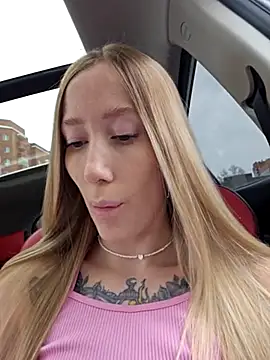 Snapshot of Pussy_Drive03 chatting on 02/12/25, 05:58 Pussy Drive03 online show from 02/12/25, 05:58