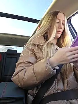 Snapshot of Pussy_Drive03 chatting on 02/24/25, 03:55 Pussy Drive03 online show from 02/24/25, 03:55