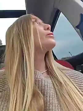 Snapshot of Pussy_Drive03 chatting on 03/21/25, 05:00 Pussy Drive03 online show from 03/21/25, 05:00