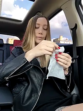 Snapshot of Pussy_Drive03 chatting on 09/11/25, 06:24 Pussy Drive03 online show from 09/11/25, 06:24