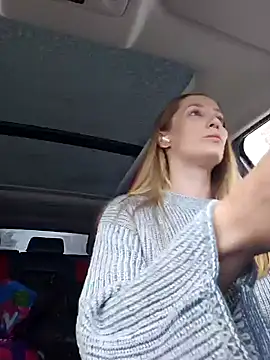 Snapshot of Pussy_Drive03 chatting on 10/06/25, 10:23 Pussy Drive03 online show from 10/06/25, 10:23