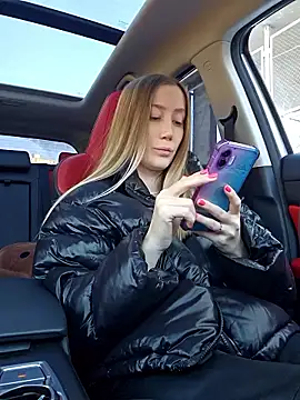 Snapshot of Pussy_Drive03 chatting on 10/12/25, 04:33 Pussy Drive03 online show from 10/12/25, 04:33