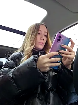 Snapshot of Pussy_Drive03 chatting on 10/30/25, 04:25 Pussy Drive03 online show from 10/30/25, 04:25