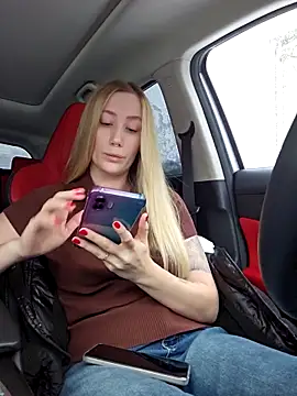 Snapshot of Pussy_Drive03 chatting on 01/06/26, 05:00 Pussy Drive03 online show from 01/06/26, 05:00