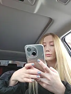 Snapshot of Pussy_Drive03 chatting on 02/19/26, 04:41 Pussy Drive03 online show from 02/19/26, 04:41