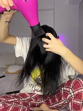 Celine Roxelle online show from 02/08/26, 03:59