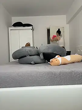 Celine Roxelle online show from 04/04/26, 01:30