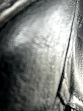 Snapshot of Maggie_Geller chatting on 12/22/25, 09:45 Maggie Geller online show from 12/22/25, 09:45