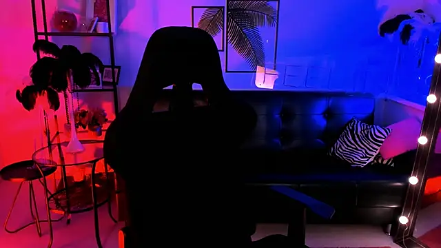 KiraMontoya online show from 02/21/25, 02:38