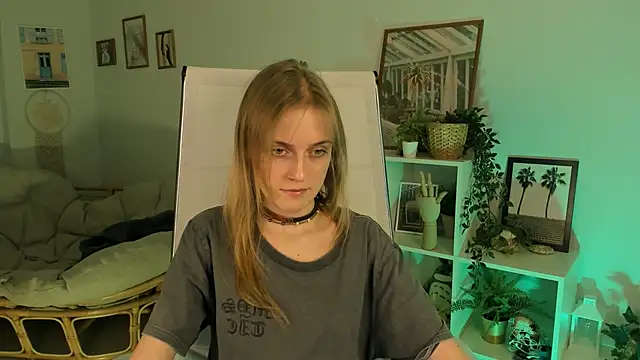 KiraMontoya online show from 03/14/25, 12:21