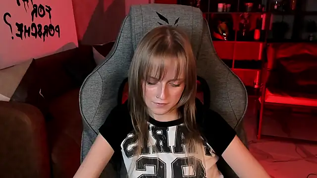 KiraMontoya online show from 09/30/25, 05:51