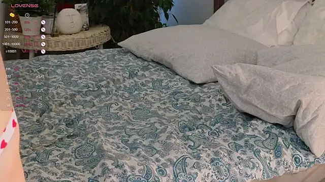 Snapshot of LizbethGee chatting on 02/21/25, 08:18 LizbethGee online show from 02/21/25, 08:18