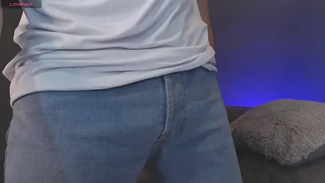Golden-Boyy online show from 02/15/25, 11:50