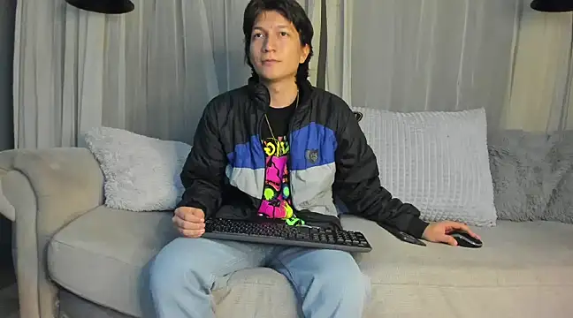 Golden-Boyy online show from 03/19/25, 12:12