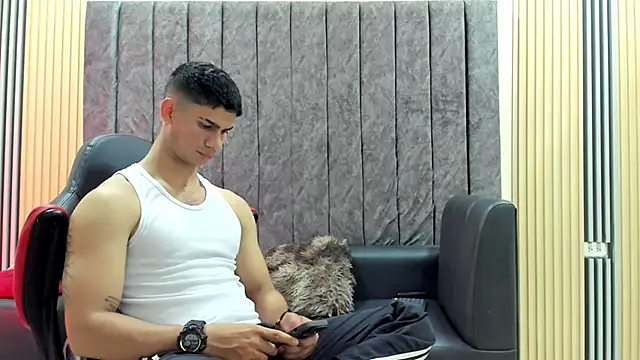 ANDRES STUD online show from 02/06/26, 03:33