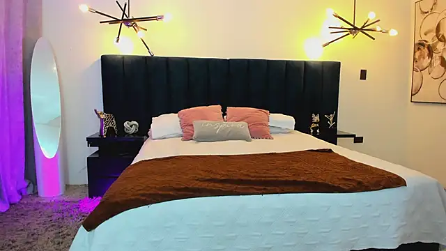 nattashaa7 online show from 02/25/25, 11:30