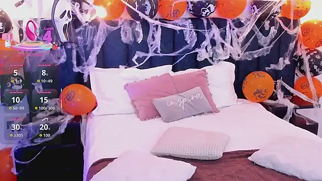 nattashaa7 online show from 10/30/25, 11:33