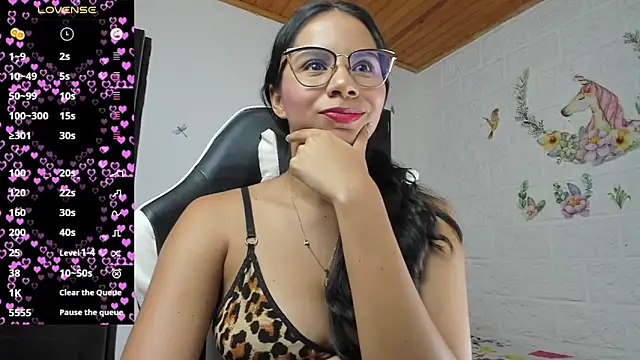 alisson hoffman05 online show from 05/15/26, 11:34
