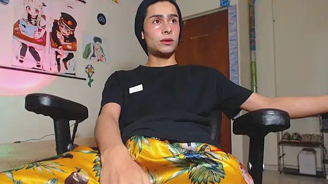 Snapshot of steve__gray chatting on 09/27/25, 03:00 steve gray online show from 09/27/25, 03:00